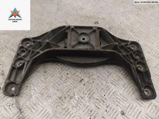 кронштейн КПП BMW 5 серия E60/E61 2004, 2.5 л., дизель, МКПП, чёрный, седан, 6761106