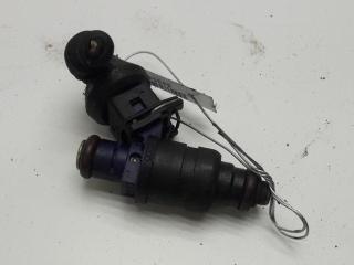 форсунка Volkswagen Passat B5 1998, 2.8 л., бензин, МКПП, красный, универсал, 078133551L