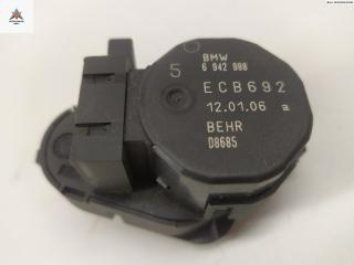 моторчик заслонки печки BMW 5 серия E60/E61 2006, 2.5 л., дизель, МКПП, серый, универсал, 6942988