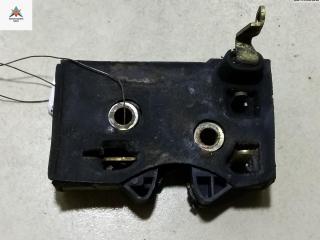 замок двери передней правой Audi 80 8A/B3 1990, 1.6 л., бензин, МКПП, синий, седан