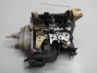 замок двери передней правой Audi A4 B5 [рестайлинг] 2000, 1.9 л., дизель, МКПП, синий, седан, 4D1837016D