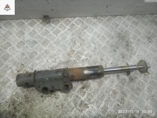 амортизатор передний правый Mercedes-Benz Sprinter 2 поколение (W906) 2013, 2.2 л., дизель, АКПП, белый, микроавтобус