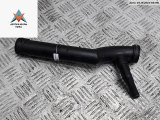 фланец (тройник) системы охлаждения Volkswagen Polo 5 поколение 2012, 1.2 л., бензин, МКПП, белый, хетчбэк 5 дв.