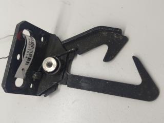 замок капота Audi 80 8A/B3 1991, 1.8 л., бензин, МКПП, красный, седан, 893823480A