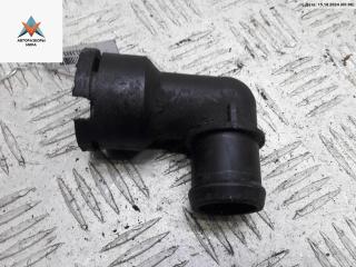 фланец (тройник) системы охлаждения Volkswagen Golf 3 поколение 1996, 1.9 л., дизель, МКПП, красный, хетчбэк 5 дв., 037121619