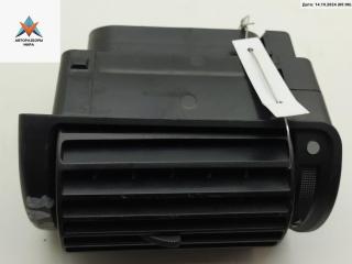 дефлектор обдува салона Audi A4 B5 1996, 1.6 л., бензин, МКПП, красный, седан