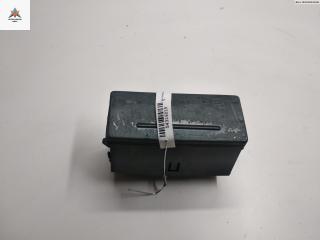 пепельница Audi A6 4B/C5 1997, 2.4 л., бензин, МКПП, серый, седан, 4B0857405