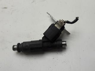 форсунка Volkswagen Polo 3 поколение 1999, 1.4 л., бензин, МКПП, зелёный, универсал, 030906031L
