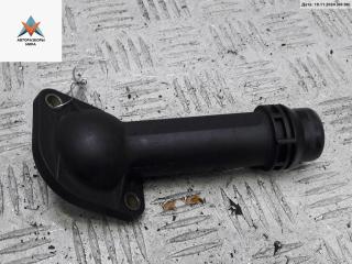 корпус термостата Volkswagen Passat B5 1998, 1.6 л., бензин, МКПП, зелёный, универсал, 06B121121