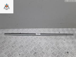 Молдинг стекла двери задней правой наружный Volkswagen Passat B5 [рестайлинг] 2004, 1.9 л., дизель, МКПП, зелёный, универсал