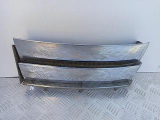 молдинг крыла Land Rover Range Rover 3 поколение 2003, 3.0 л., дизель, АКПП, синий, внедорожник 5 дв., 51137026900, 7026900
