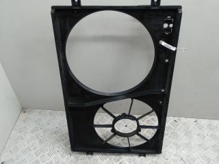 диффузор вентилятора Volkswagen Golf 4 поколение 2000, 1.4 л., бензин, МКПП, синий, хетчбэк 5 дв.