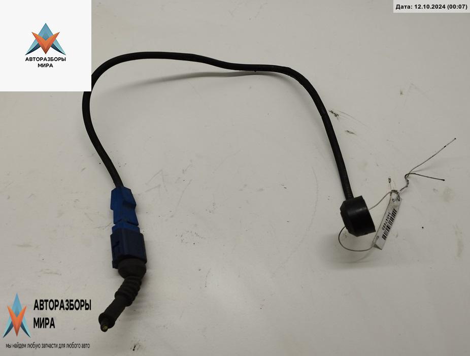 датчик детонации Audi A4 B6 2002, 2.0 л., бензин, АКПП, серый, универсал, 06C905377 - фото №1