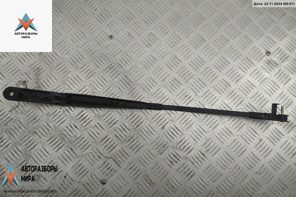 Щеткодержатель (поводок стеклоочистителя) передний Volkswagen Touran 1 поколение 2004, 2.0 л., дизель, МКПП, серый, минивэн, 1T0955409A - фото №1