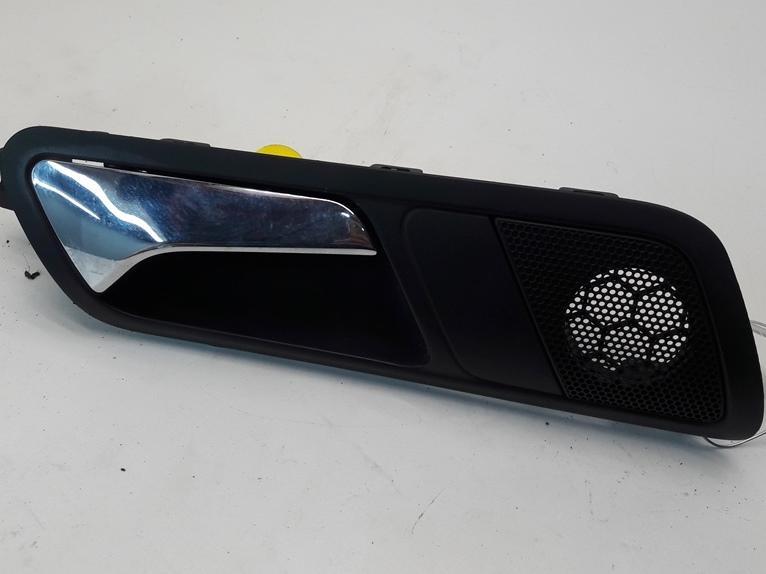ручка внутренняя задняя правая Volkswagen Passat B6 2005, 2.0 л., дизель, МКПП, серый, седан, 3C4839114Q