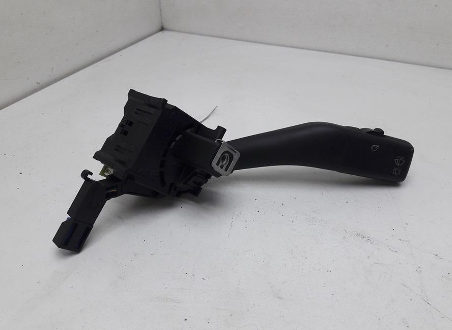 переключатель дворников Volkswagen Touran 2004, 1.9 л., дизель, робот, серый, минивэн, 1K0953519