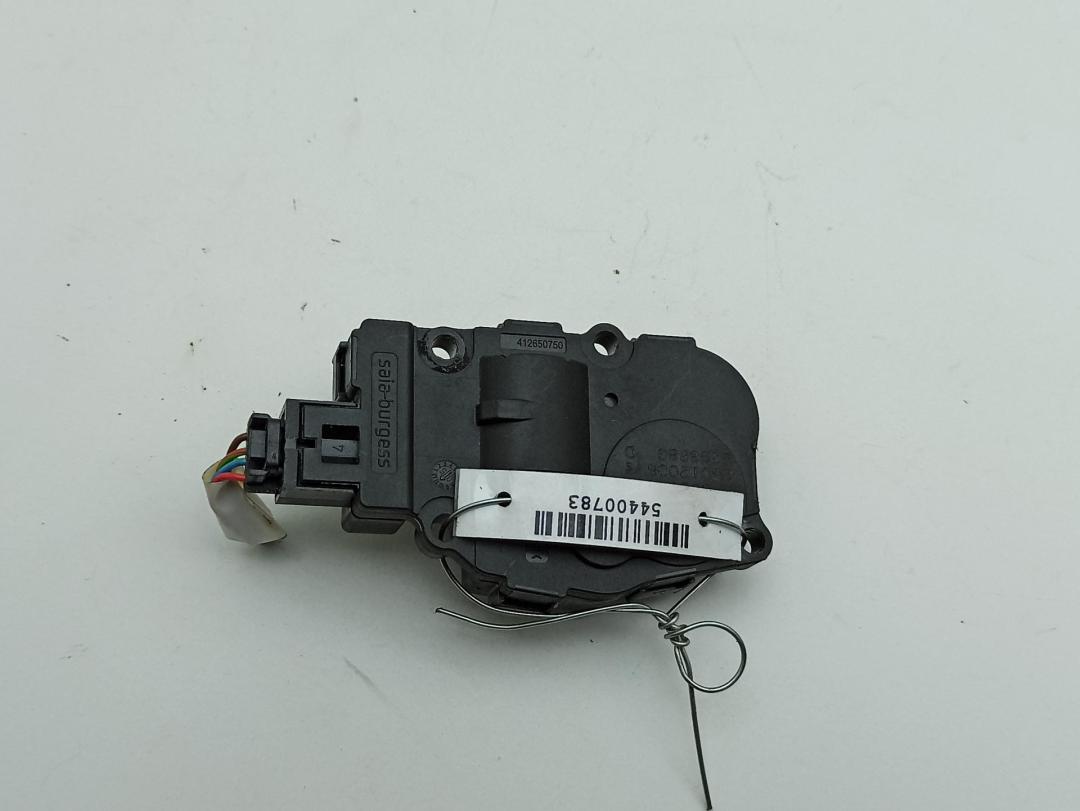 моторчик заслонки печки BMW 3 серия E90/E91/E92/E93 2006, 2.0 л., бензин, МКПП, чёрный, седан, 26012006 - фото №1