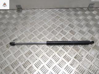 амортизатор крышки багажника (3-5 двери) Audi A6 4B/C5 1999, 2.5 л., дизель, АКПП, чёрный, универсал