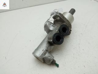 цилиндр тормозной главный Saab 9-5 1 поколение 2000, 2.3 л., бензин, МКПП, серый, седан