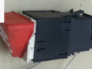 кнопка аварийной сигнализации Volkswagen Touran 1 поколение 2003, 1.9 л., дизель, МКПП, серый, минивэн, 1T0953509