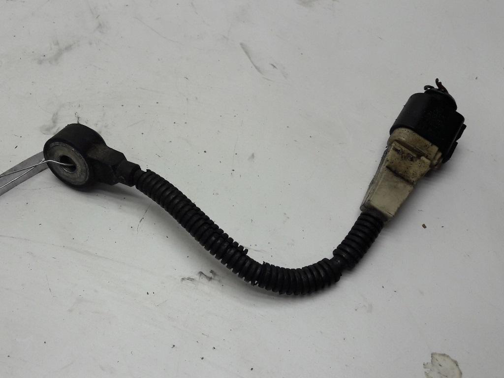 датчик детонации Volkswagen Touran 2004, 2.0 л., бензин, АКПП, чёрный, минивэн