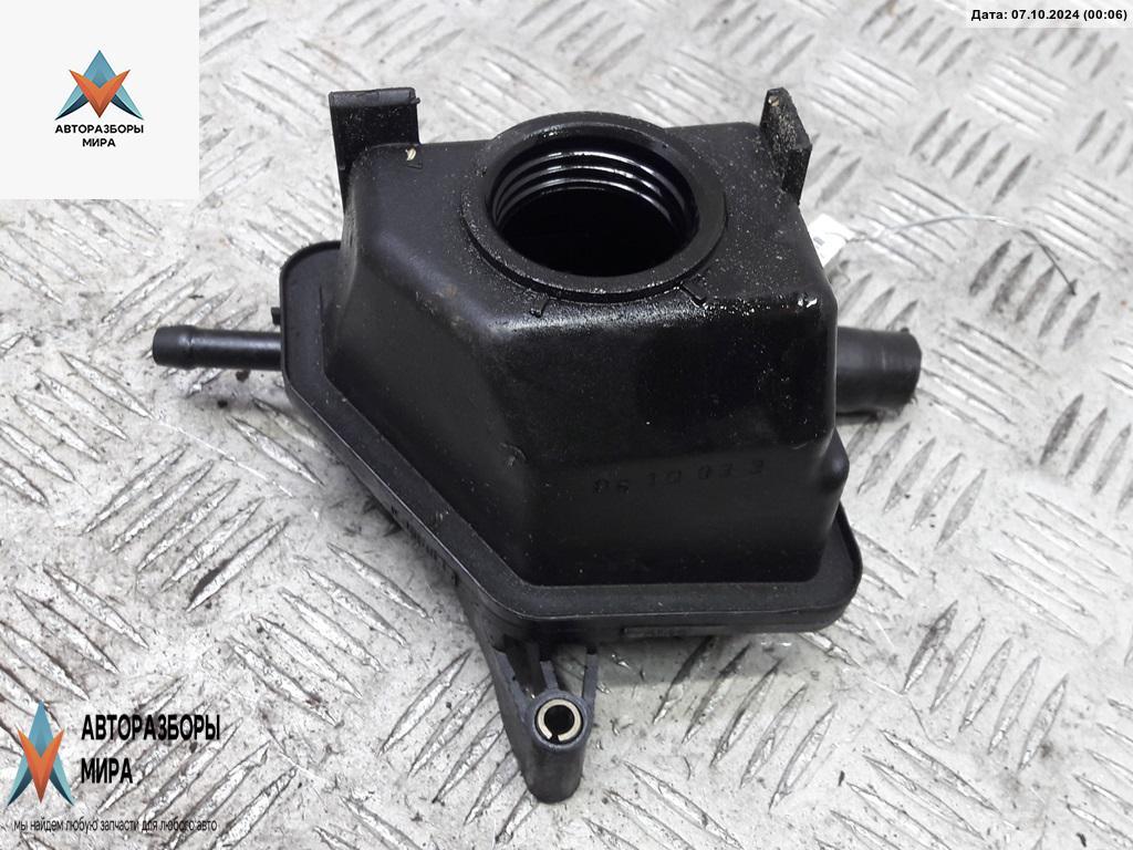 Бачок гидроусилителя Volkswagen Golf 4 поколение 2003, 1.9 л., дизель, 1J0422371 - фото №1