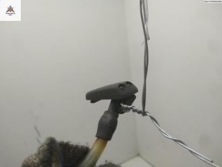 форсунка омывателя лобового стекла Volkswagen Transporter T4 1991, 2.5 л., бензин, МКПП, красный, микроавтобус, 191955985A