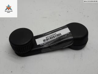 ручка стеклоподъемника Volkswagen Golf 4 поколение 1999, 1.4 л., бензин, МКПП, серый, хетчбэк 3 дв.