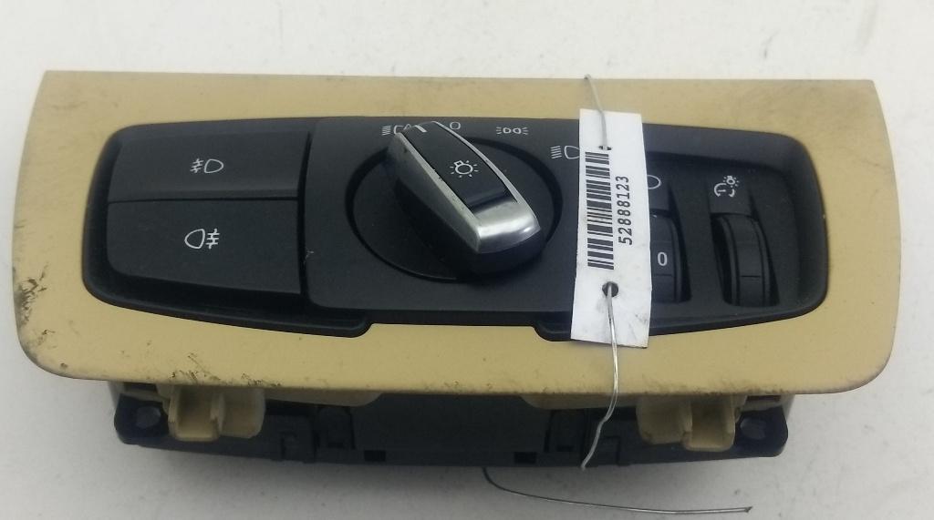 переключатель света BMW 3 F30/F31 2015, 2.0 л., дизель, МКПП, синий, седан, 61319265305