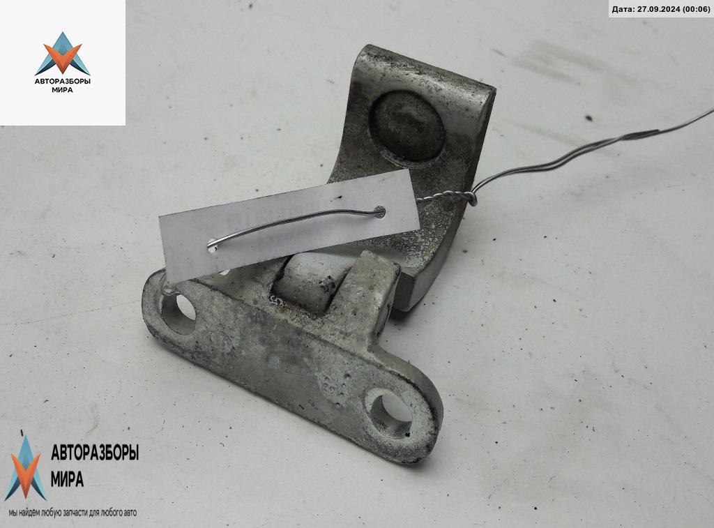 петля крышки багажника Volkswagen Golf 4 поколение 1999, серый, хетчбэк 3 дв. - фото №1