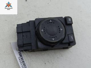 джойстик регулировки зеркал Volkswagen Passat B5 1998, 1.6 л., бензин, МКПП, зелёный, универсал