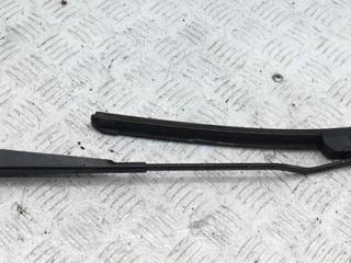 Щеткодержатель (поводок стеклоочистителя) передний Fiat Stilo 1 поколение 2004, 1.4 л., бензин, МКПП, серый, хетчбэк 5 дв.