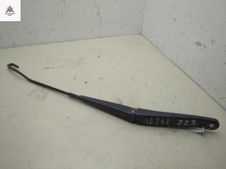 Щеткодержатель (поводок стеклоочистителя) передний Fiat Stilo 1 поколение 2004, 1.4 л., бензин, МКПП, серый, хетчбэк 5 дв.