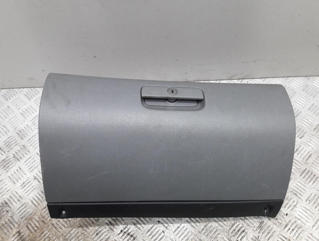 бардачок Skoda Octavia mk1 (A4 1U) 2000, 2.0 л., бензин, МКПП, серый, универсал, 1U1857097C