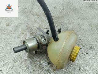 цилиндр тормозной главный Volkswagen Passat B5 1998, 1.6 л., бензин, МКПП, зелёный, универсал