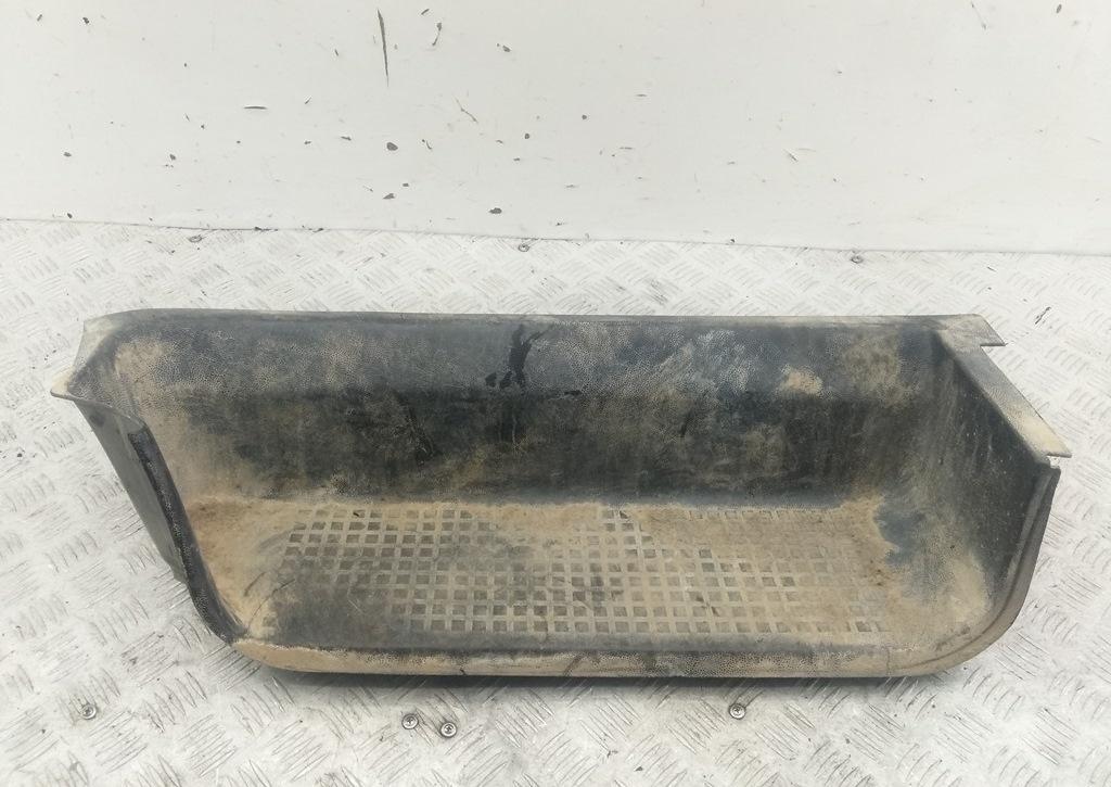 Накладка на порог внутренняя (салона) Volkswagen Transporter T4 1992, 2.4 л., дизель, МКПП, жёлтый, микроавтобус