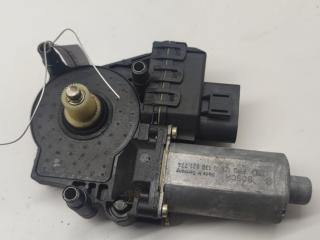 моторчик стеклоподъемника передний правый Audi A6 4B/C5 [рестайлинг] 2002, 2.5 л., дизель, АКПП, серый, универсал, 0130821774