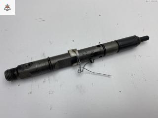 форсунка Audi A6 4B/C5 2000, 2.5 л., дизель, МКПП, чёрный, универсал, 059130201A