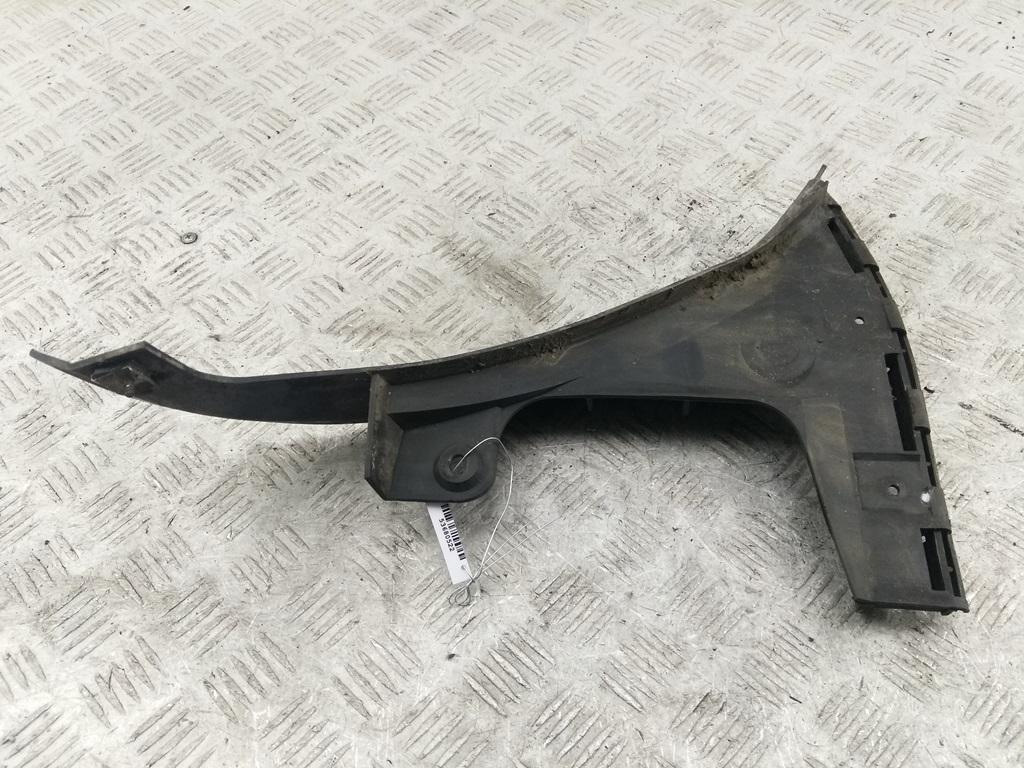 кронштейн заднего бампера Audi A3 8L 1998, 1.9 л., дизель, МКПП, серый, хетчбэк 3 дв., 8L080737B