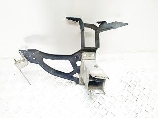 кронштейн (крепление) BMW 5 серия E60/E61 2005, 3.0 л., дизель, АКПП, серый, универсал, 5164-7163484