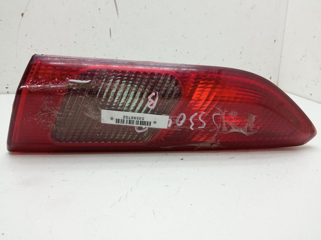 фонарь крышки багажника правый Alfa Romeo 156 932 2001, 2.0 л., бензин, МКПП, серый, универсал - фото №1