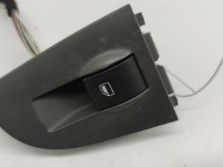 кнопка стеклоподъемника переднего правого Audi A6 4B/C5 [рестайлинг] 2003, 2.5 л., дизель, АКПП, серый, универсал, 4B0959855A