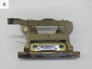 Корпус (держатель) ручки двери передней правой BMW 3 серия E30 [рестайлинг] 1994, 1.8 л., бензин, МКПП, синий, универсал