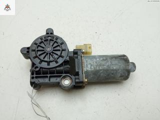 моторчик стеклоподъемника передний правый Saab 9-5 1 поколение 2000, 2.3 л., бензин, МКПП, синий, универсал, 0130821725