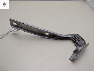 петля капота левая Audi A6 4A/C4 1996, зелёный, седан, 4A0823301F