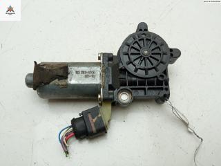 моторчик стеклоподъемника передний левый Volvo XC90 1 поколение 2003, 2.4 л., АКПП, внедорожник 5 дв., 0130821760