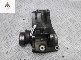 кронштейн генератора Volkswagen Golf 3 поколение 1997, 1.4 л., бензин, МКПП, синий, хетчбэк 5 дв., AEX