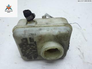 бачок тормозной жидкости Volkswagen Golf 4 поколение 2003, 1.6 л., бензин, МКПП, чёрный, хетчбэк 5 дв.