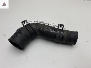 патрубок (трубопровод, шланг) Audi A4 B5 [рестайлинг] 1999, 1.8 л., бензин, МКПП, зелёный, седан, 058121063