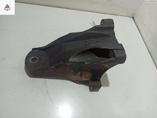 кронштейн двигателя Ford Transit 7 поколение 2007, 2.4 л., дизель, МКПП, белый, микроавтобус, 6C116061AA